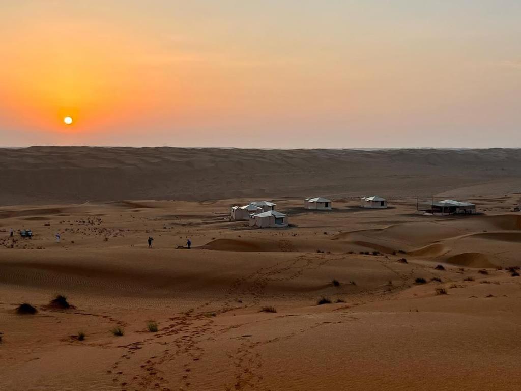 Safari Dunes Camp Ḩawīyah Exterior foto